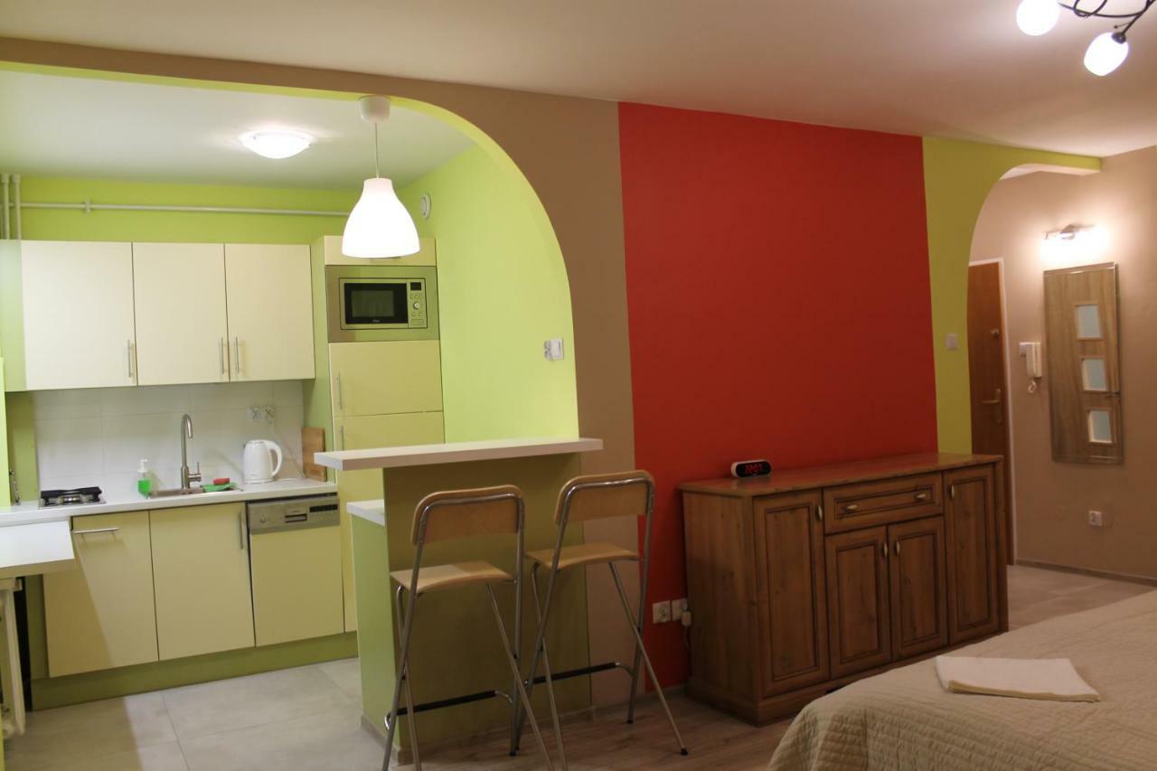 Apartament Raz Dwa Trzy Ряшів Екстер'єр фото