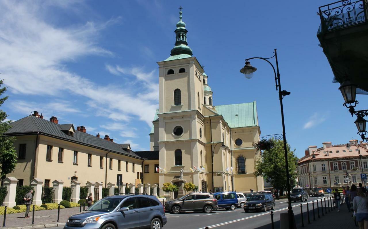 Apartament Raz Dwa Trzy Ряшів Екстер'єр фото